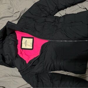 Abercrombie & Fitch Women's Black Puffer Jacket with Pink Lining